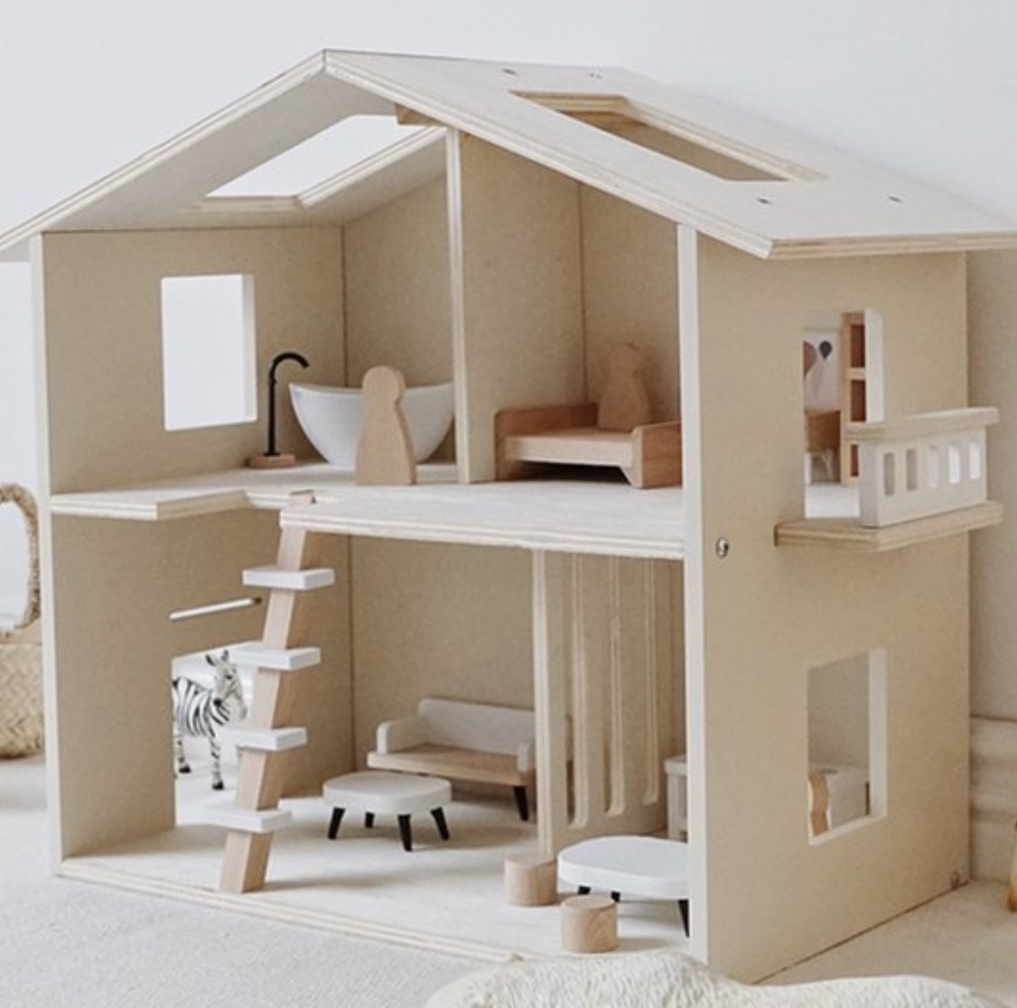 Houten Poppenhuis met Meubels